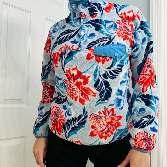 Patagonia Synchilla Sweatshirt Pullover Hawaiian Blue Floral Patterned Small - Picture 7 of 7